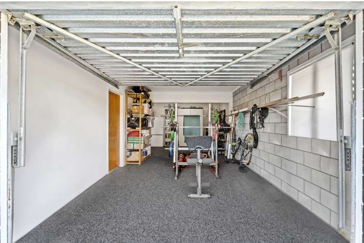 34 Grand View Road Leigh_23