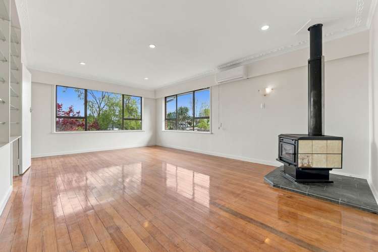 4 Dell Way Highland Park_6