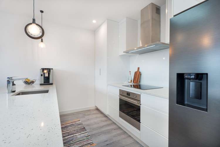 63b Whitford Brown Avenue Papakowhai_16