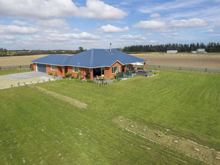 268 Stokes Road Balcairn_2