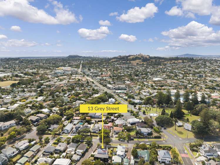 13 Grey Street Onehunga_21