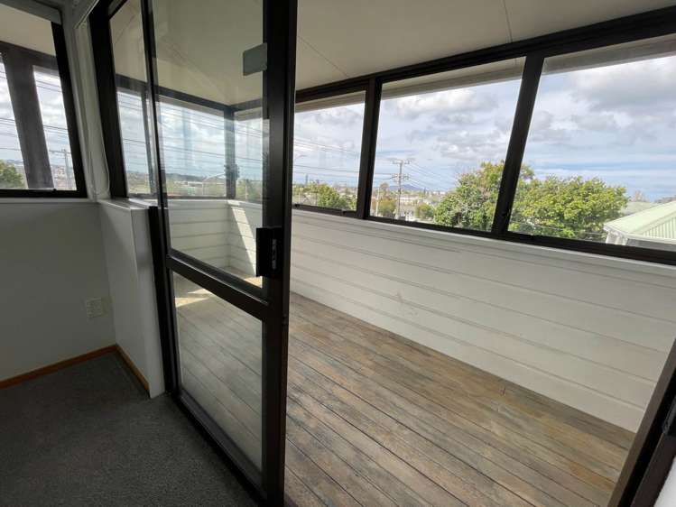 1/14 Raleigh Road Northcote_12