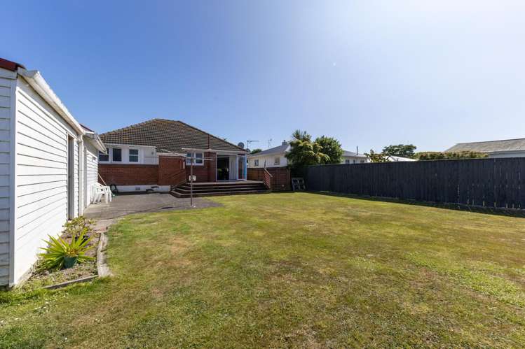 12 Aberdeen Avenue Takaro_17