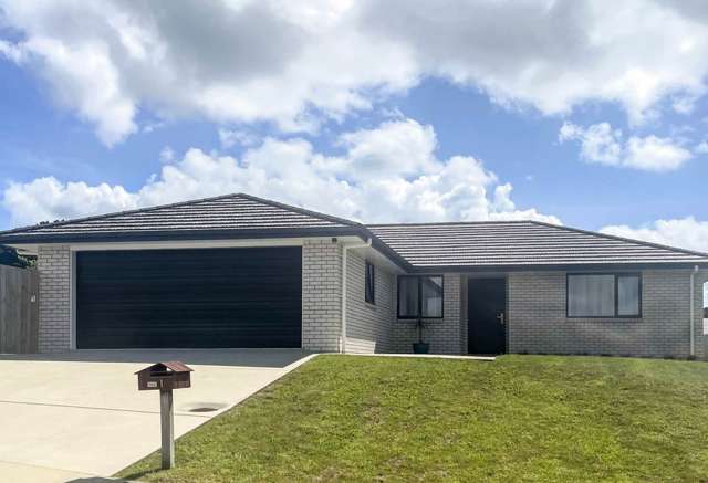 Totara Parklands 4 bedrooms