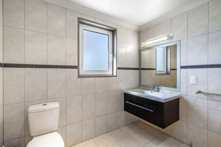 2 David Street Riverton_23