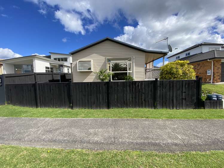 416A Old Te Atatu Road Te Atatu Peninsula Waitakere City Houses for Rent One Roof