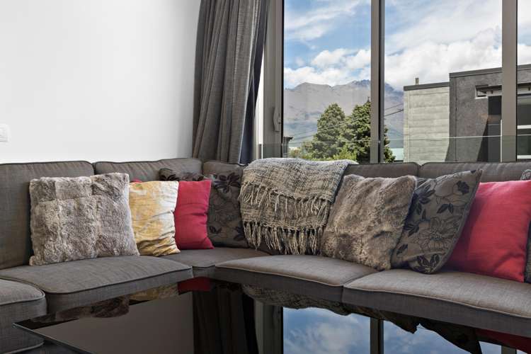 3/15 Melbourne Street Queenstown_8