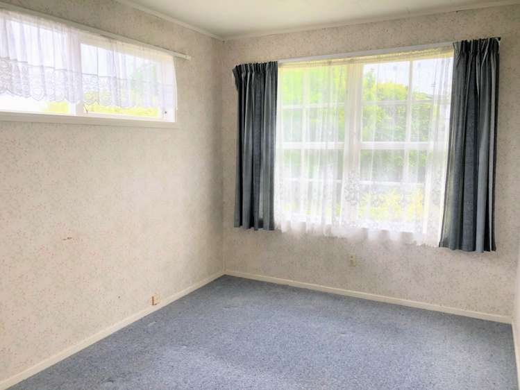 21 Eyre Street Henderson_10