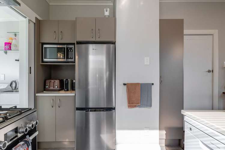 69 Lyndhurst Street Takaro_12