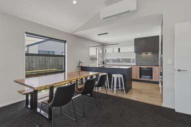 13 Caulfield Crescent_4