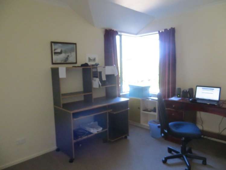 377 Suffolk Road Stoke_11