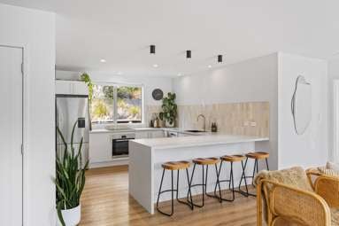 92 Preston Road_4