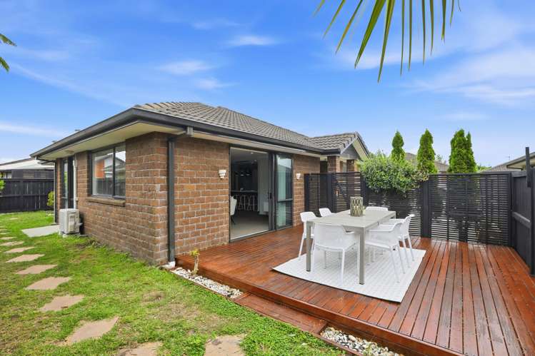 8 Blossom Grove Papamoa_6