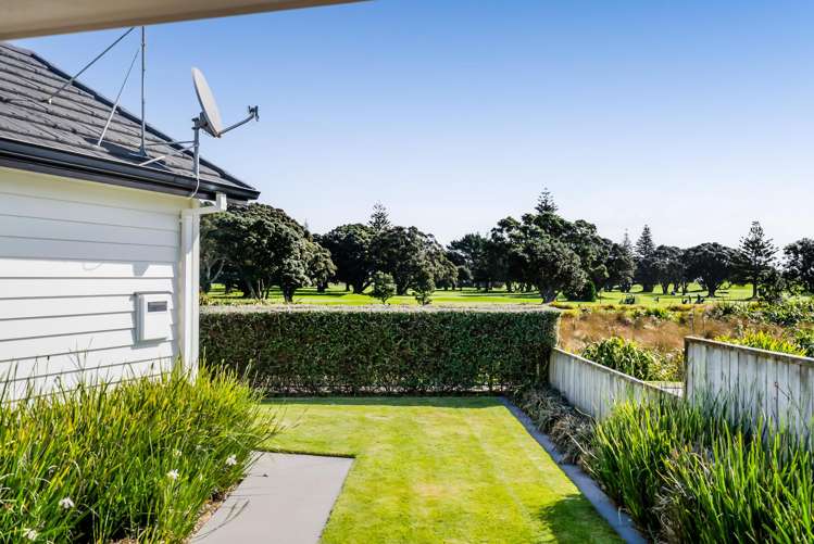 6 Pebble Beach Court Waiwhakaiho_58