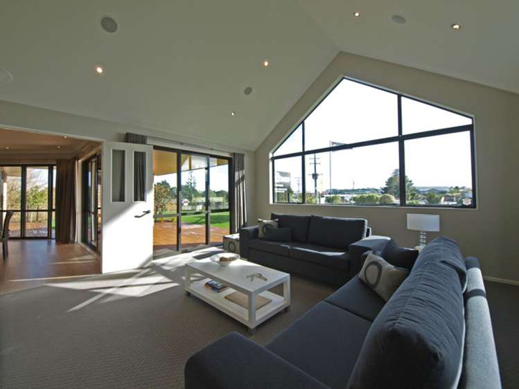 172 Colombo Road Waiuku_13