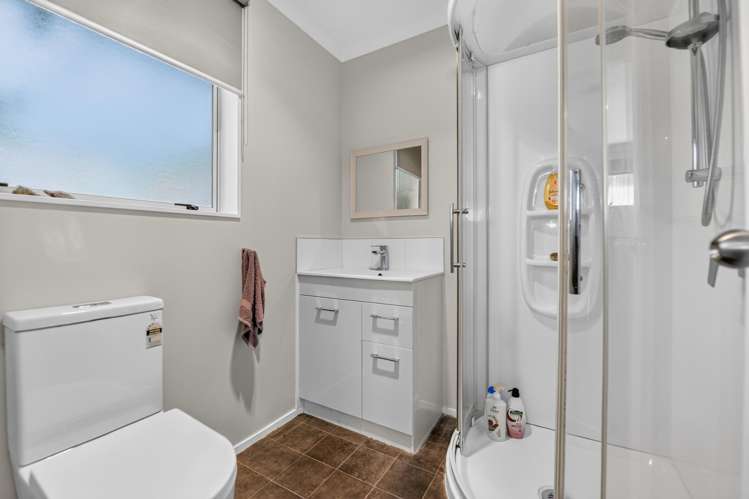 35 Nottingham Drive Hamilton East_12