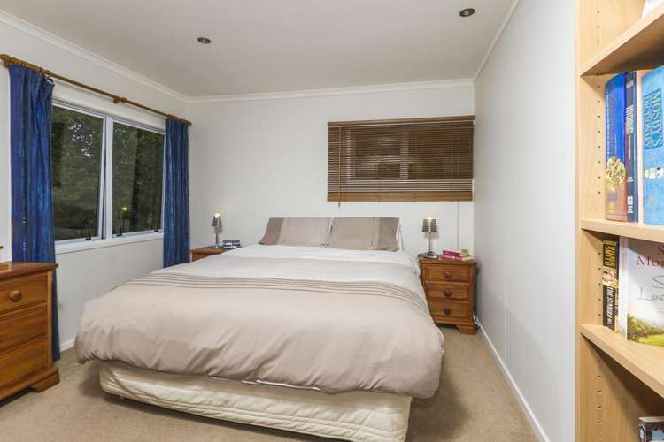 1/25 Heathcote Road Castor Bay_10