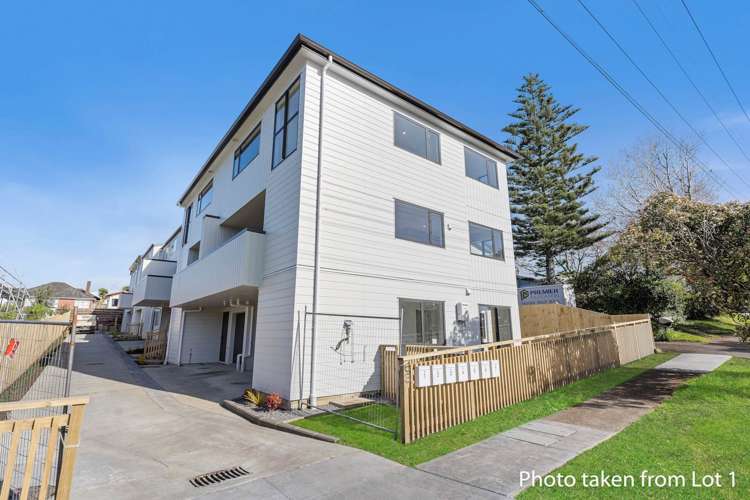 2/63 Gardner Avenue New Lynn_27