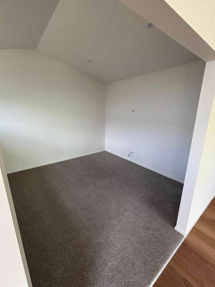 241 Adler Drive 1115_5