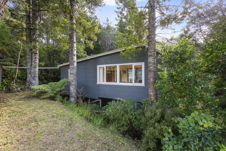 66 Whatipu Road Huia_17