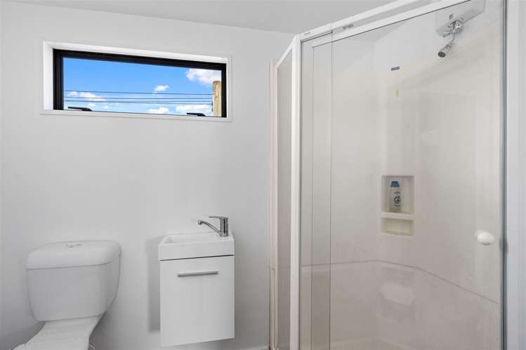 45 Hands Road Middleton_10