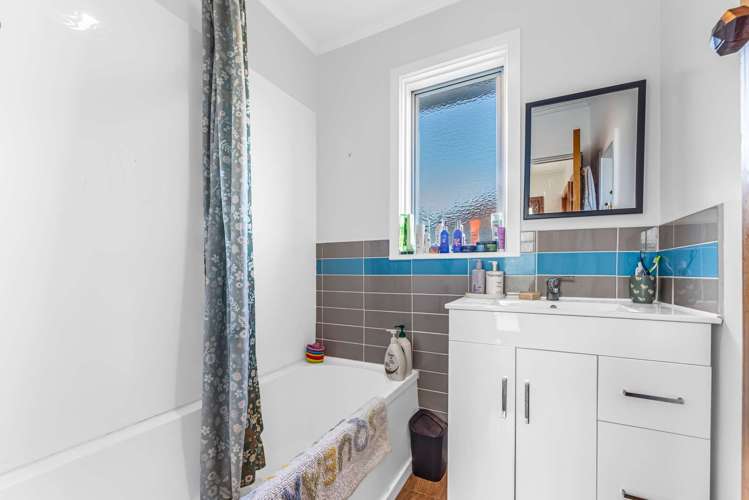 162 Maxwell Road Redwoodtown_10