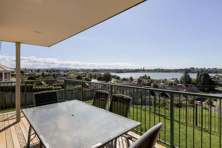 32 Downing Place Welcome Bay_5