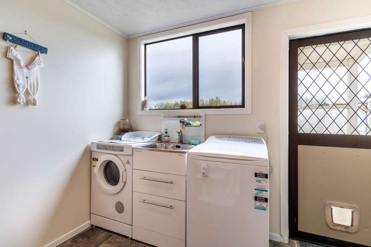 449 Fraser Road Winton Surrounds_11