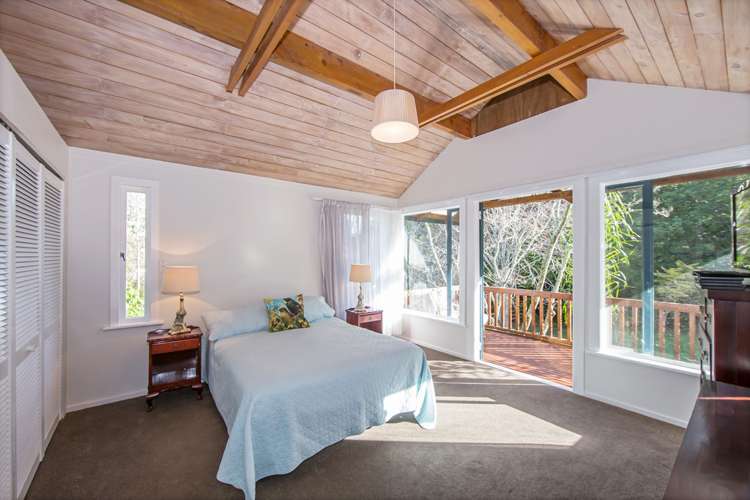 18 Hobbs Road Matakatia_14