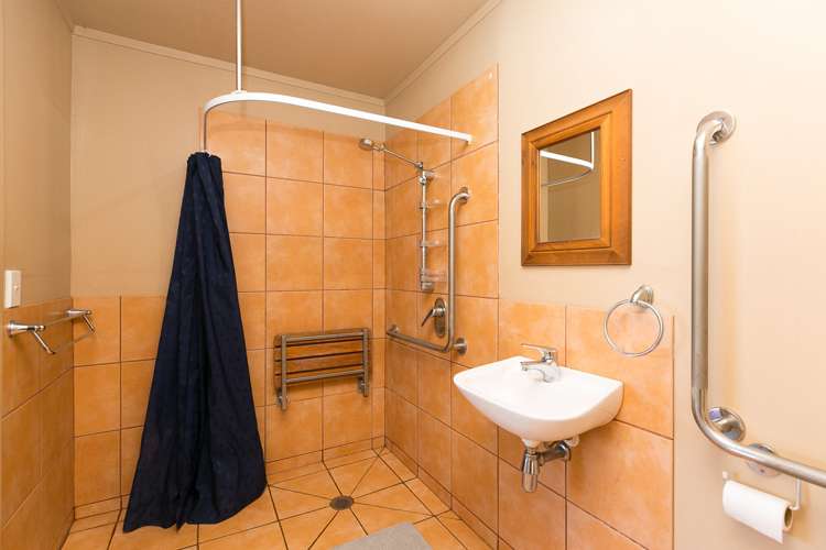 33 Onaero Beach Road Onaero_5