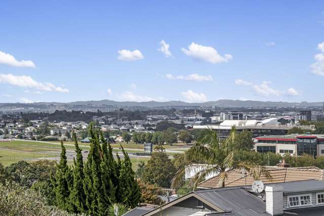 17/37 St Vincent Avenue Remuera_3