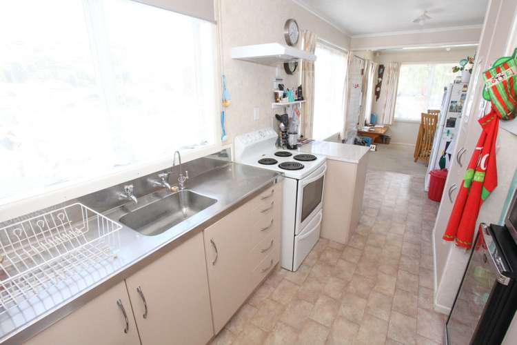 5a Bankart Street Raglan_4