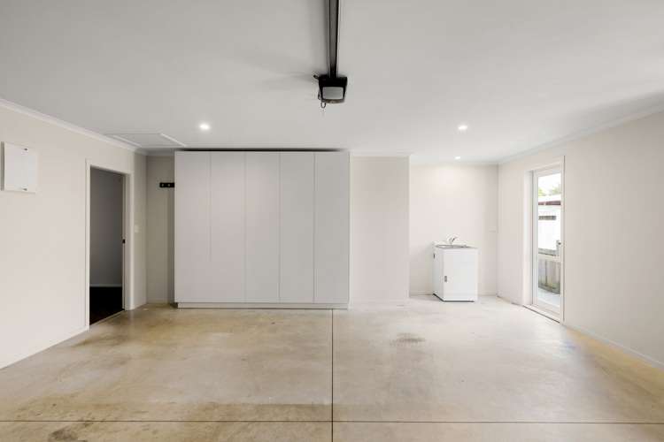 2/180 Burns Street Leamington_17