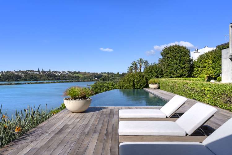 13 Burwood Crescent Remuera_17