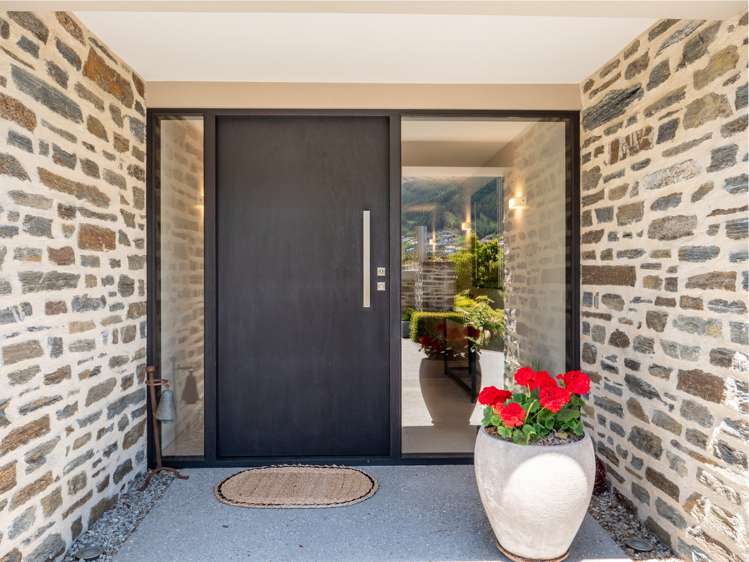 544 Peninsula Road Kelvin Heights_5