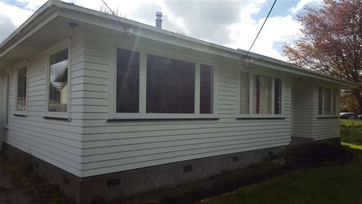 16 Tui Street Pahiatua_1