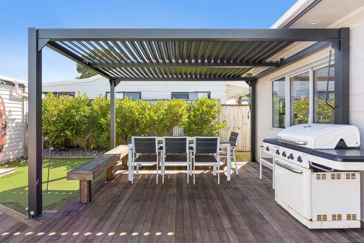 203a The Square Whangamata_16