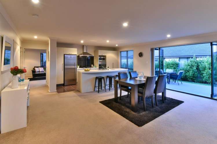 47 Sunningdale Street Wattle Downs_12