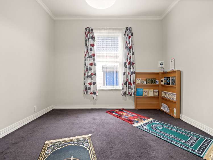 195 Macandrew Road South Dunedin_12