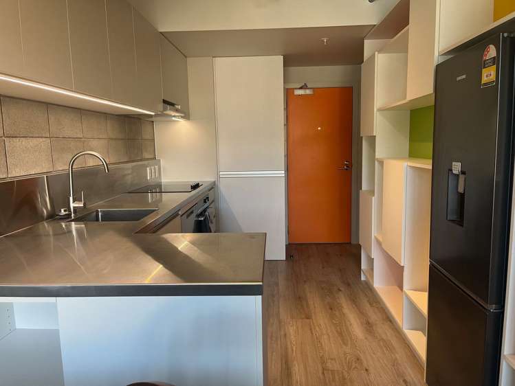 104/28 Martin Square Te Aro_5