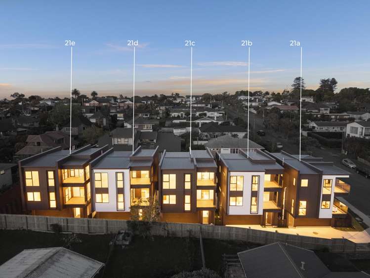 21 Northumberland Avenue Hauraki_19