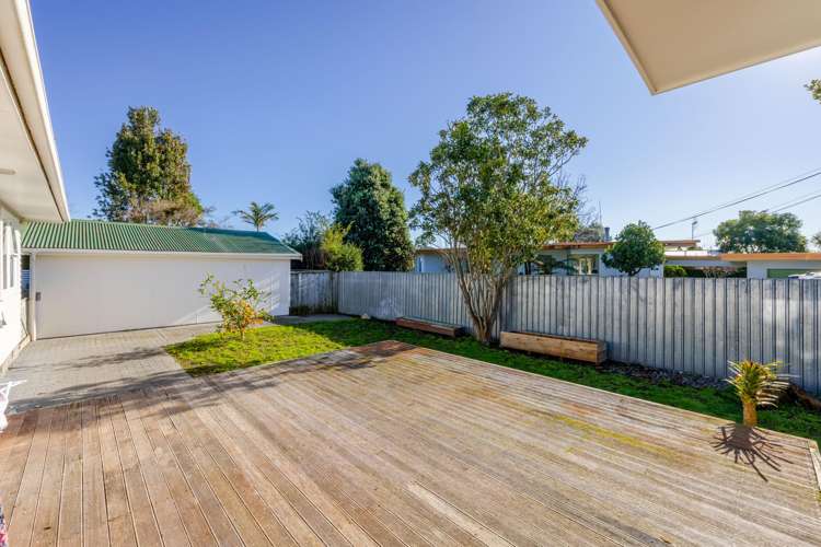 18 Howard Road Taradale_10