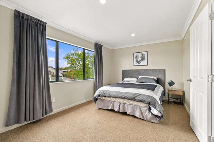 5 Rowena Crescent Motuoapa_23
