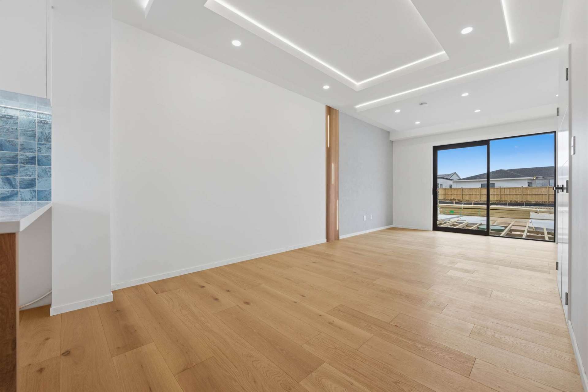 Unit 7/85 Otuwairoa Esplanade Papakura_0