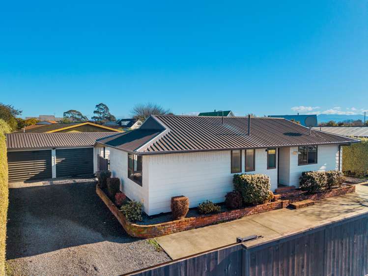 16 Faulkland Drive Witherlea_25