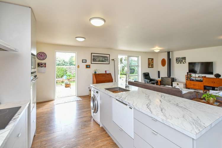 4 Pukekereru Lane Whakatiwai_8