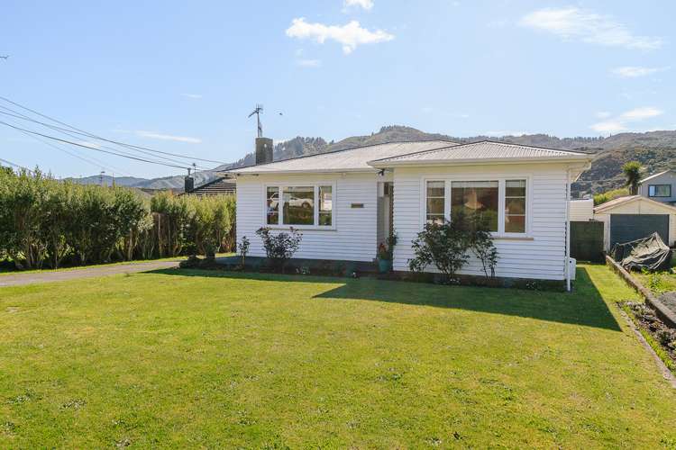 17 Bledisloe Crescent Wainuiomata_1