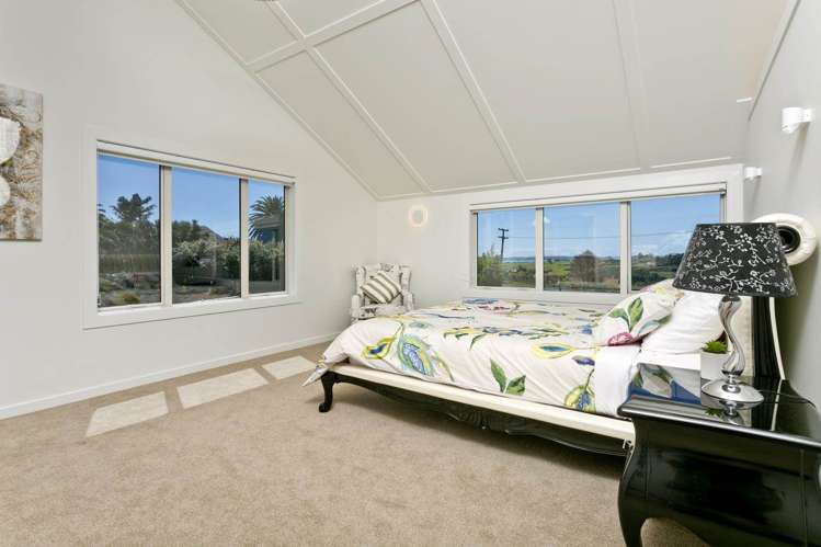 187 Okura River Road Okura_13