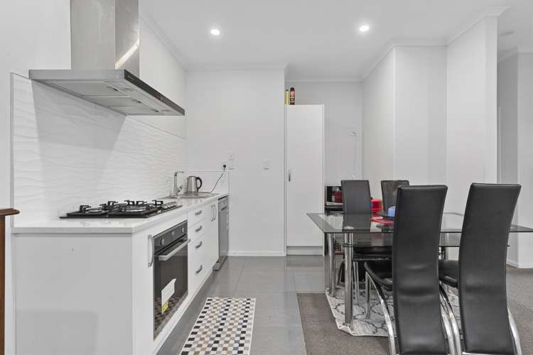 5/2 Rosalind Street Deanwell_4