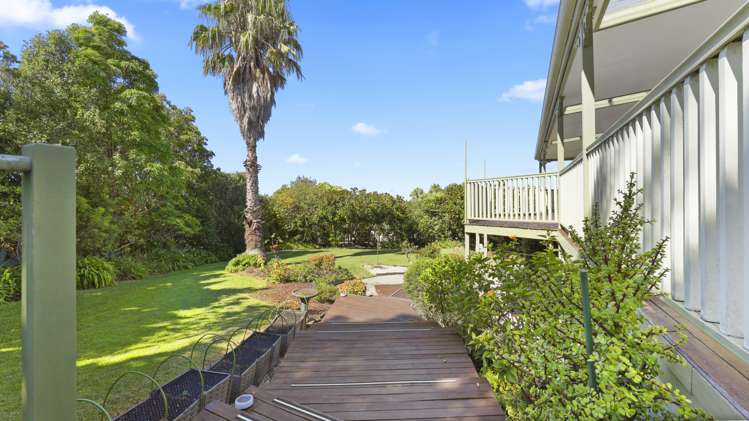 4 Careen Grove Gulf Harbour_25